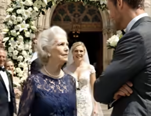Mon fils m’a renié publiquement le jour de son mariage… mais il n’avait aucune idée de ce qui allait se passer.